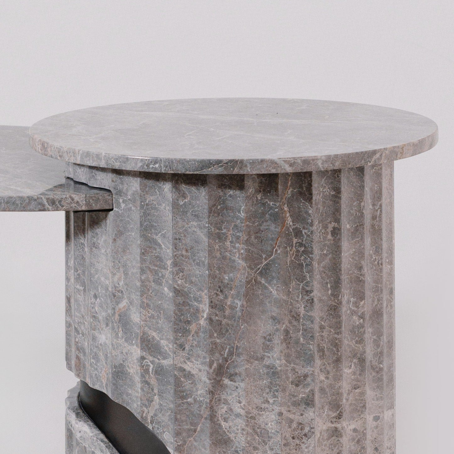Eterra - Alto Console Table