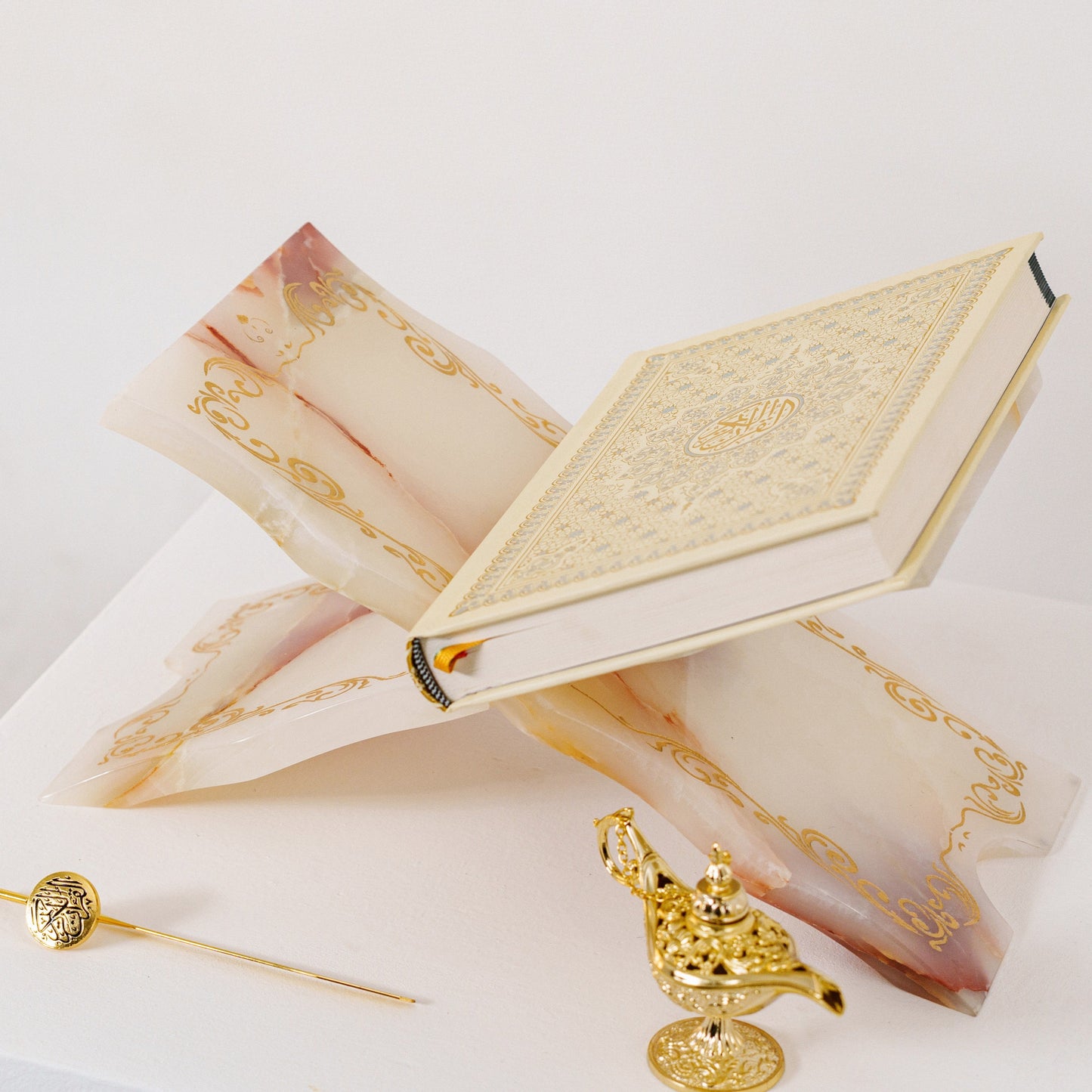 Sacred Lights - Nurra Onyx Rekal