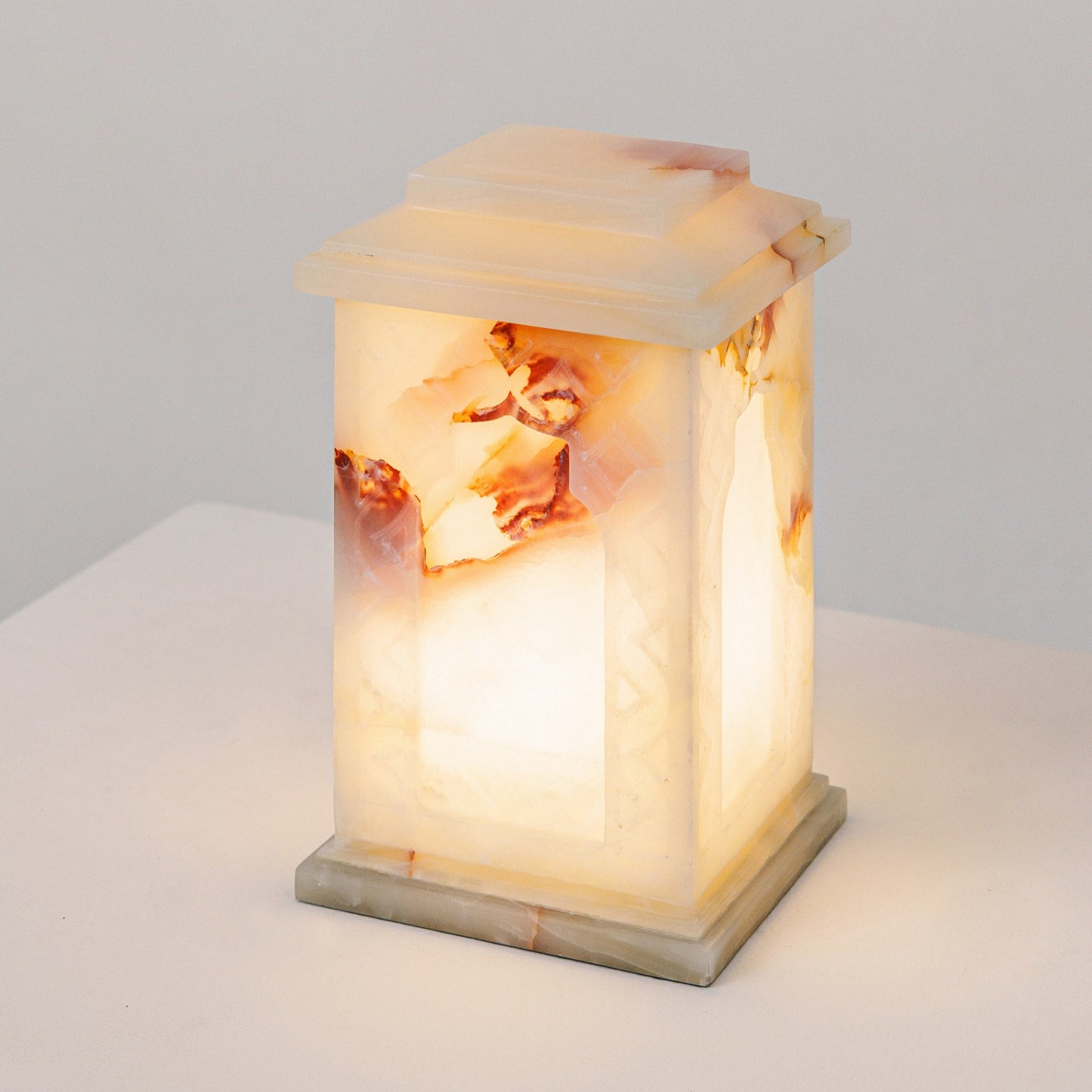 Sared Lights - Ziya Onyx Lantern