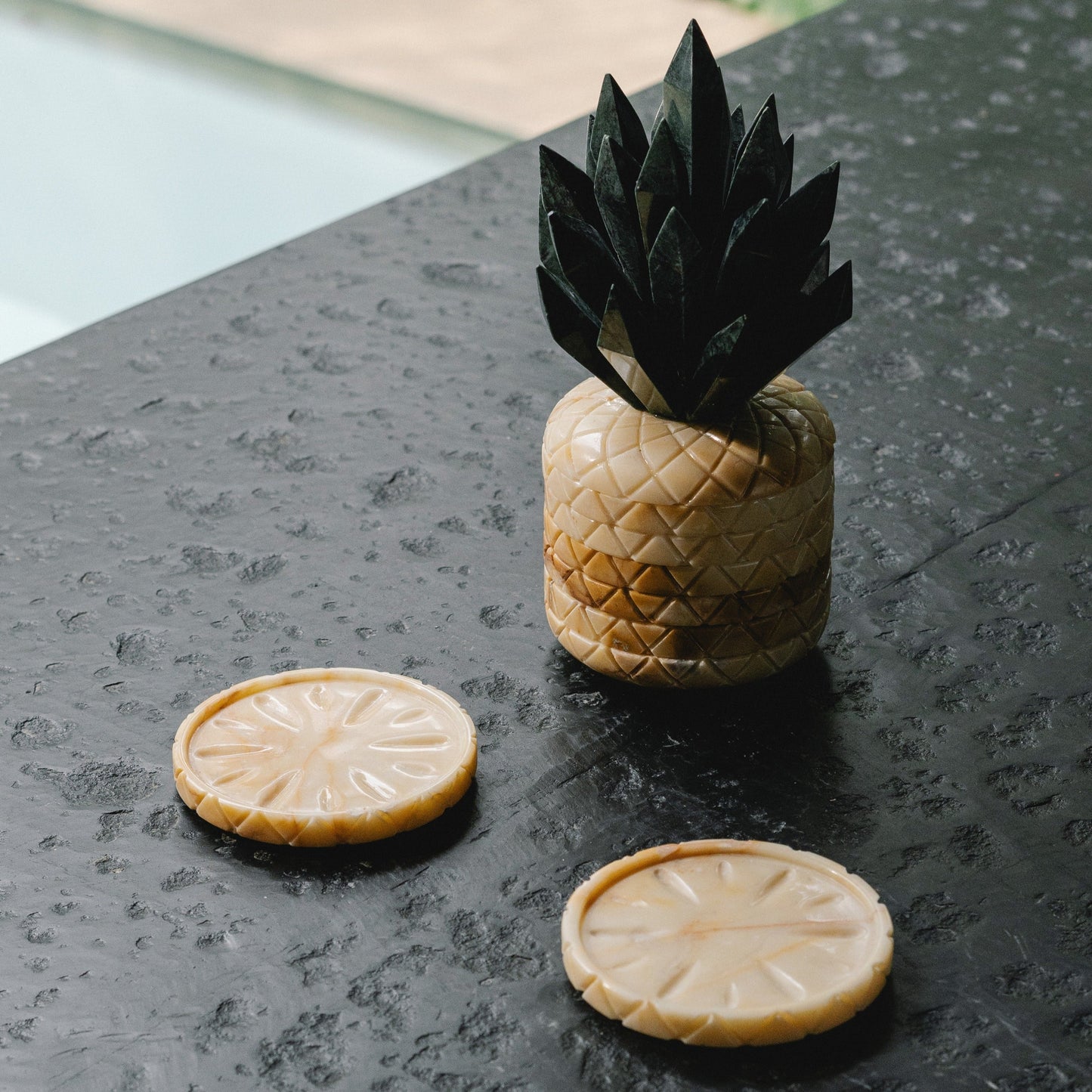 Pina Onyx Coaster