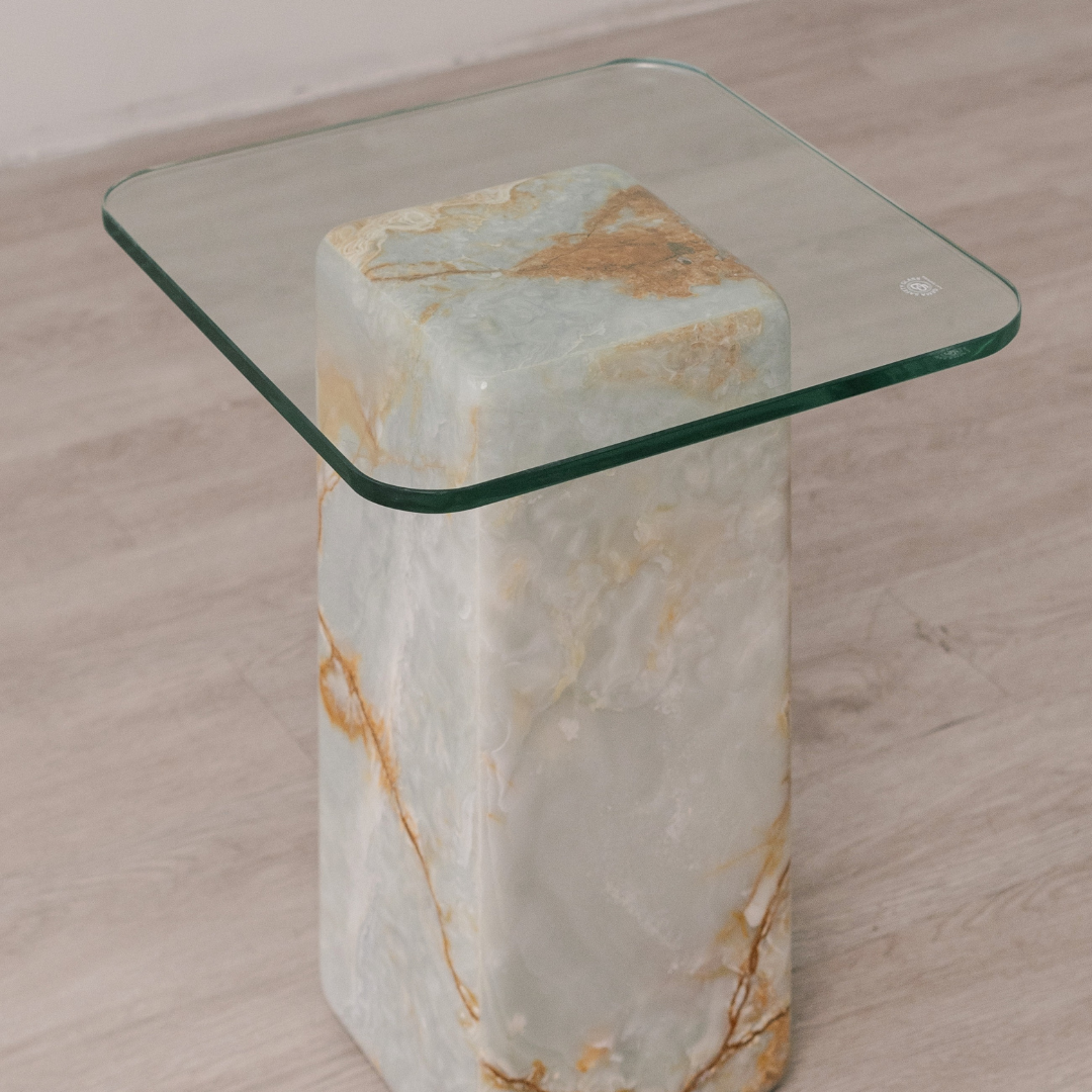 Green Oasis - Linea Side Table