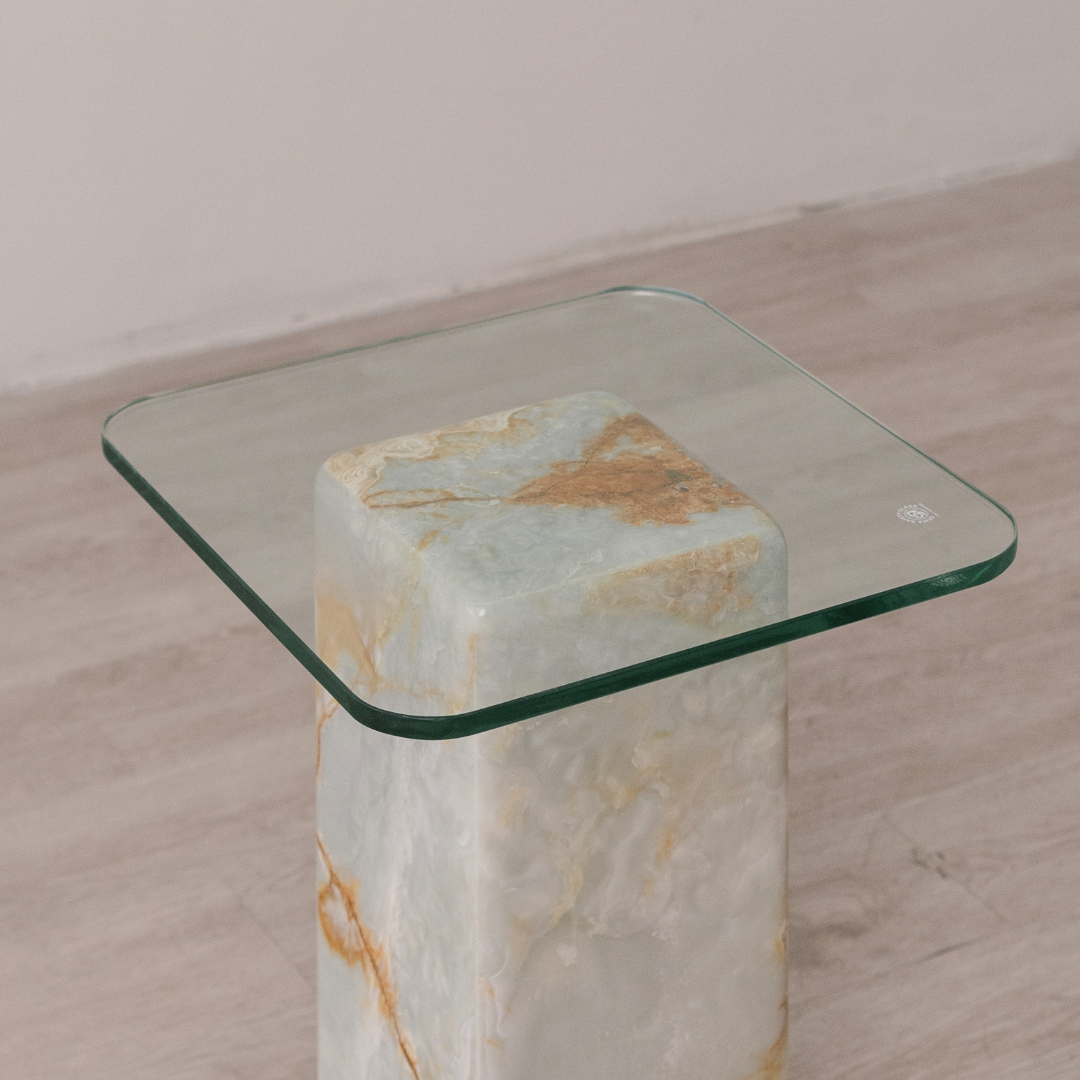 Green Oasis - Linea Side Table