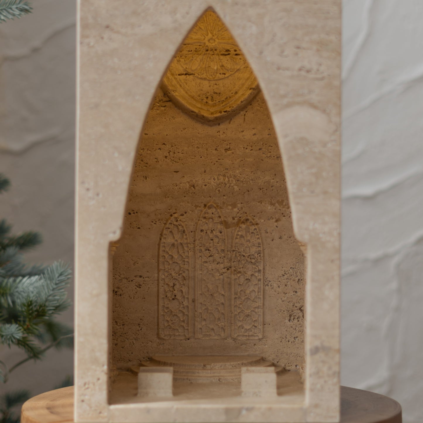 GOTHIC ARCHITECTURAL ROMAN LAMP