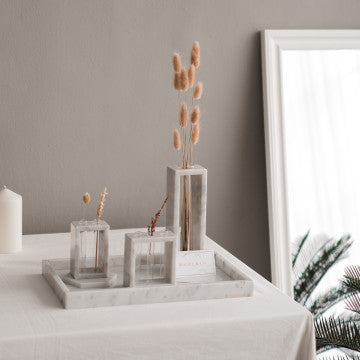 Un Grande Buco Marble Vase