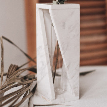 Il Vento / Tornado Vase