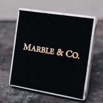 Marble Stand. (Royal Black)