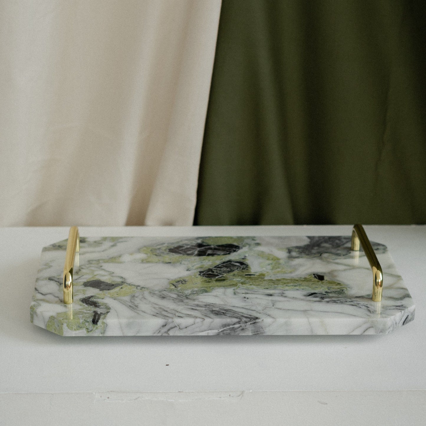 Orecchio Octagonale Marble Tray - Amazonia Marble