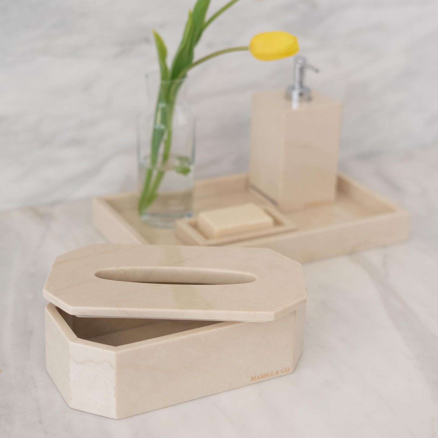 OCTALIA TISSUE SHEET BOX