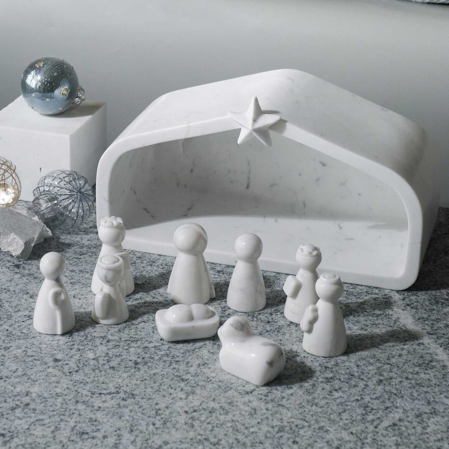 Nativity Scene – The Light of Christmas in Marble