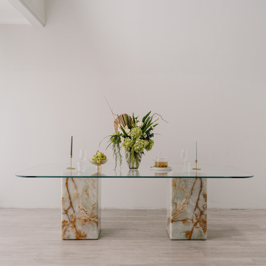 Green Oasis - Irving Dining Table